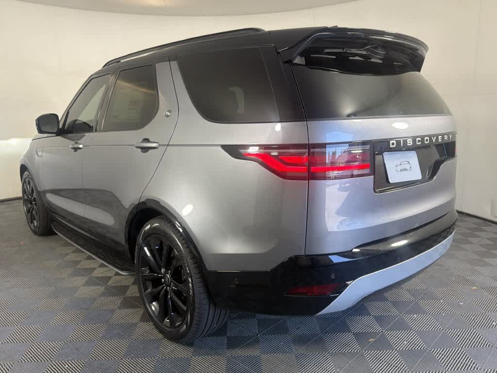 New 2026 Land Rover Discovery Limited Edition AWD/4WD image 2