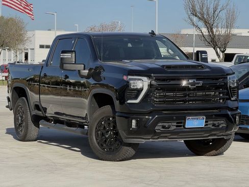 Certified 2024 Chevrolet Silverado 2500 LTZ w/ LTZ Plus Package image 2