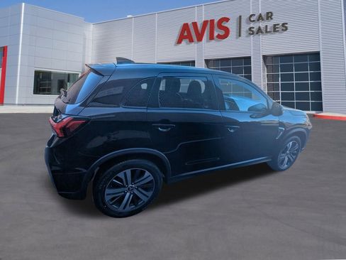 Used 2024 Mitsubishi Outlander Sport SE image 5