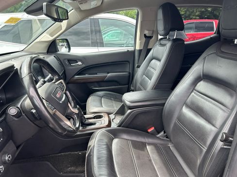 Used 2018 GMC Canyon Denali AWD/4WD image 2