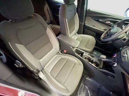 Used 2023 Chevrolet TrailBlazer LT image 19