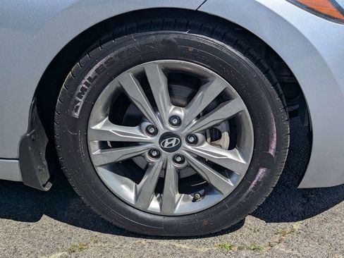 Used 2017 Hyundai Elantra SE w/ SE A/T Tech Package 03 image 11