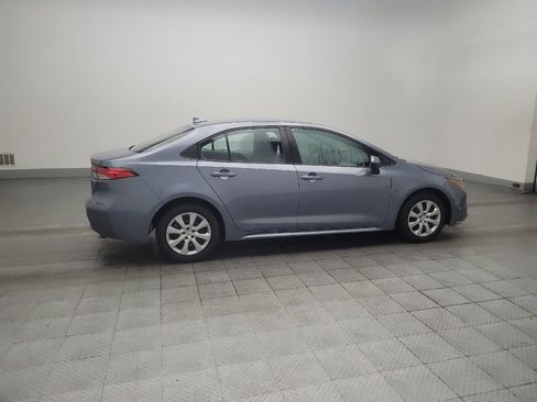 Used 2021 Toyota Corolla LE FWD image 10