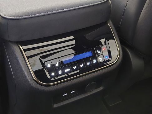 New 2026 INFINITI QX80 SPORT w/ Sport Exterior Package image 9