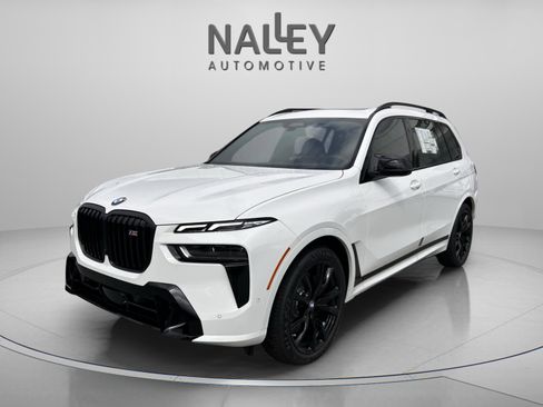 Used 2026 BMW X7 M60i image 1