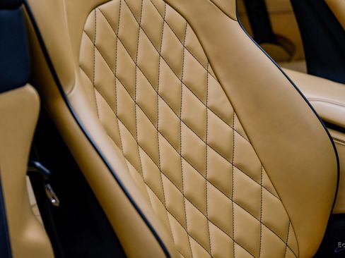 Used 2016 Ferrari California T image 57