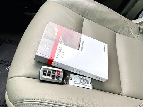 Certified 2017 Toyota Sienna XLE w/ XLE Navigation Package image 14