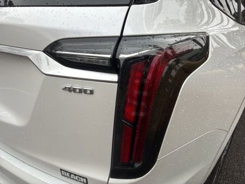 Used 2025 Cadillac XT6 Sport w/ Technology Package image 14