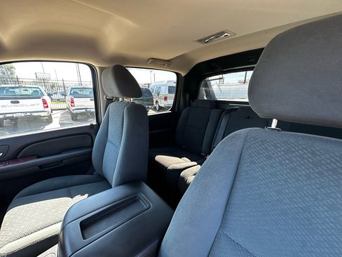 Used 2008 Chevrolet Avalanche LT w/ Convenience Package #1 image 38