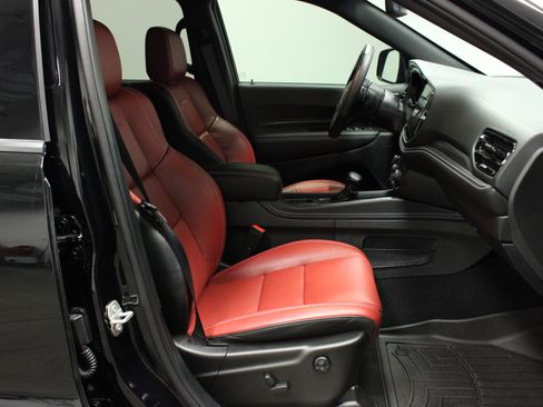 Used 2023 Dodge Durango SRT image 13