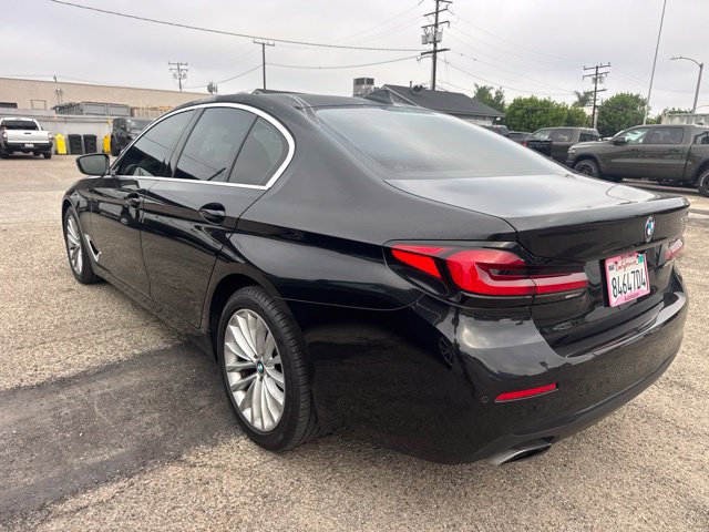 Used 2022 BMW 530i w/ Convenience Package RWD image 7