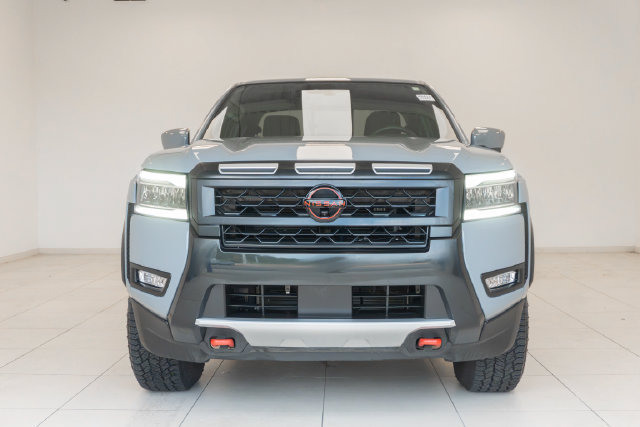 Used 2025 Nissan Frontier Pro-X w/ Pro Convenience Package RWD image 23