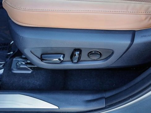 Used 2025 Lexus NX 250 FWD w/ Premium Package image 26