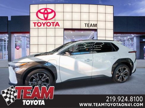 Used 2023 Toyota bZ4X Limited image 1