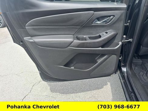 Used 2023 Chevrolet Traverse Premier w/ Redline Edition AWD/4WD image 27