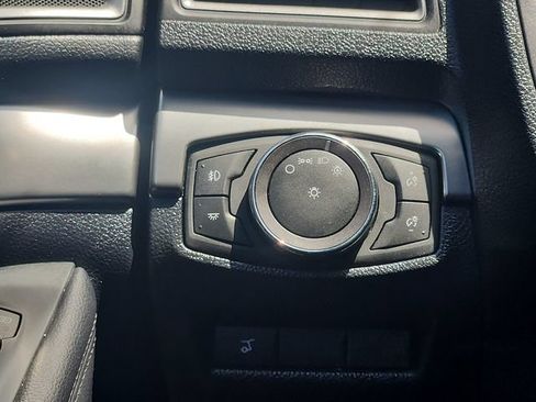 Certified 2019 Ford Explorer XLT w/ Equipment Group 202A AWD/4WD image 12