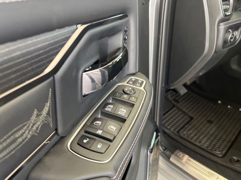 New 2024 RAM 2500 Limited image 39