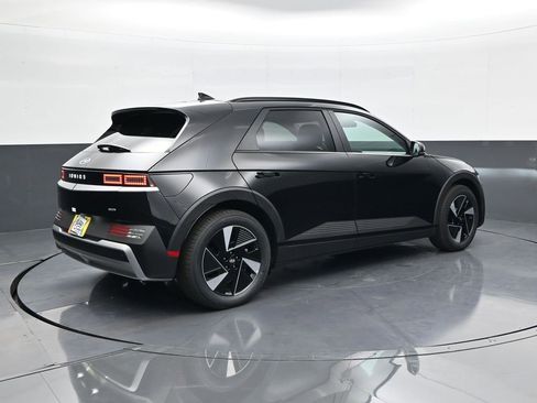 New 2025 Hyundai Ioniq 5 SEL image 5