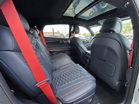 Used 2025 Genesis GV80 3.5T e-SC image 35