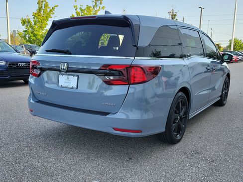 Certified 2024 Honda Odyssey Sport image 6
