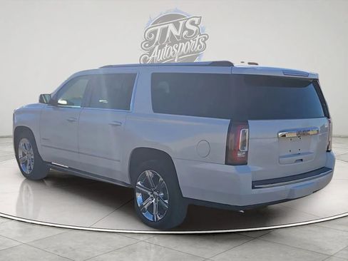 Used 2019 GMC Yukon XL Denali w/ Denali Ultimate Package image 4