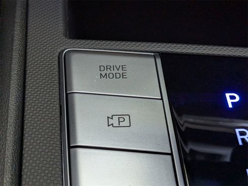 New 2025 Hyundai Elantra Blue image 26