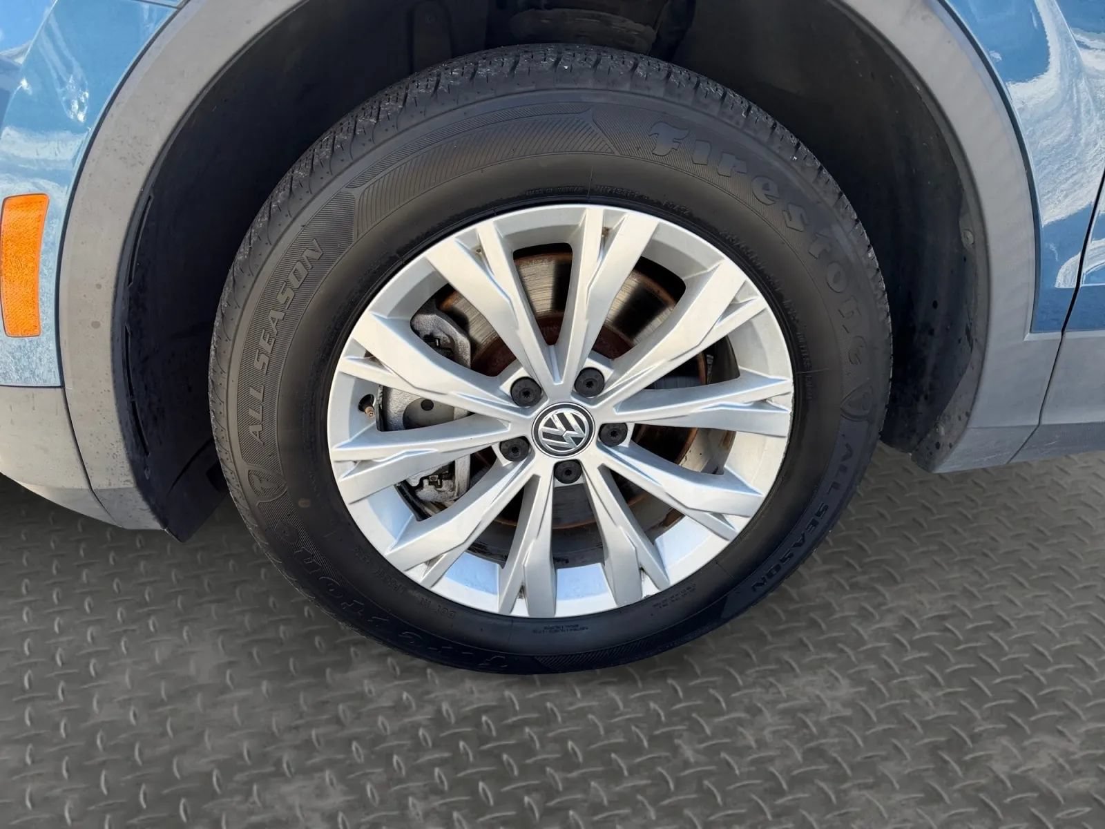 Used 2019 Volkswagen Tiguan S FWD image 11