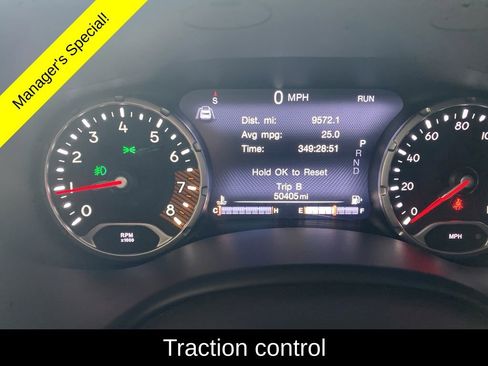 Used 2023 Jeep Renegade Latitude image 5