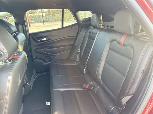 Used 2024 Chevrolet Trax RS image 28