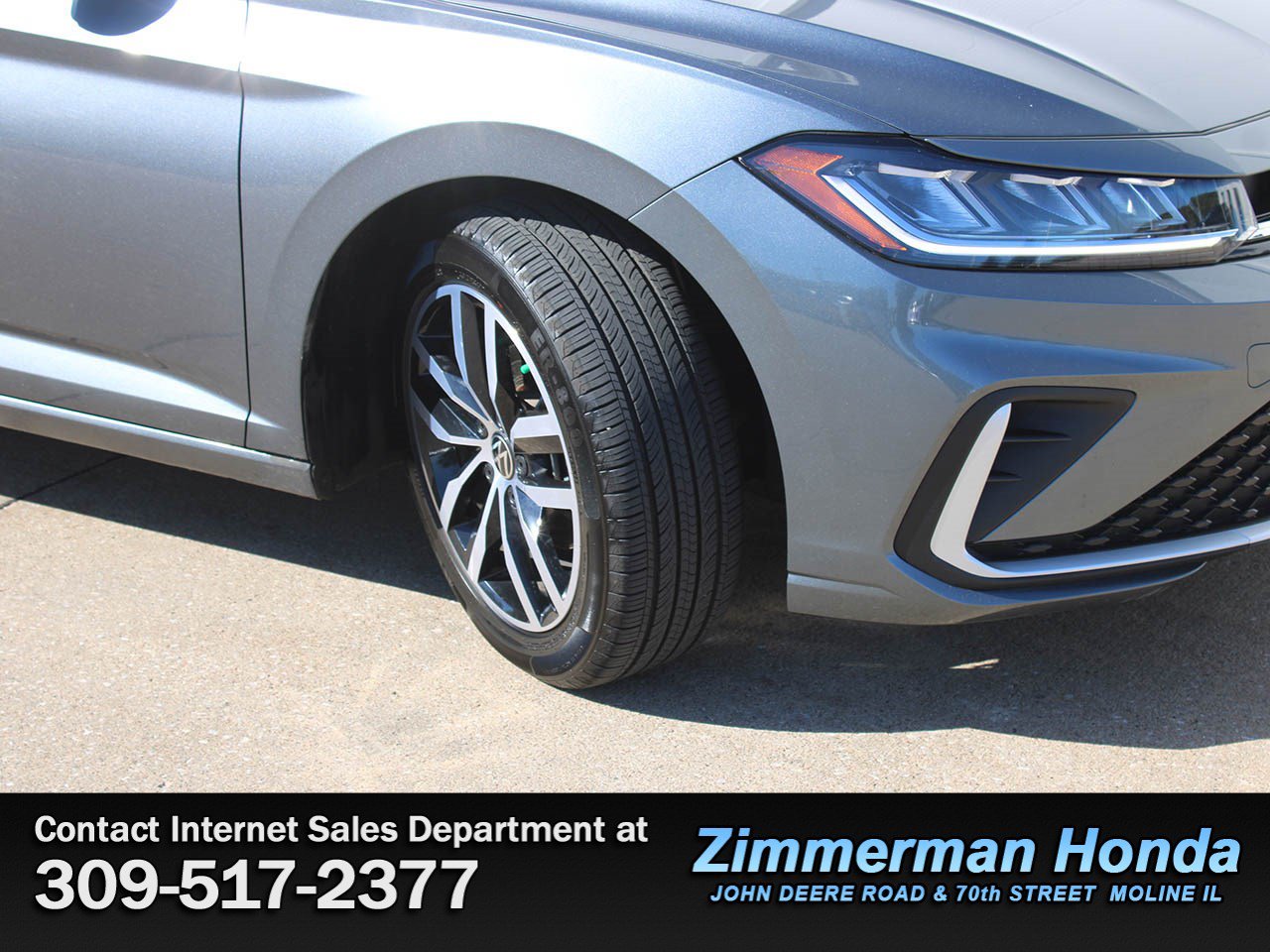 Used 2025 Volkswagen Jetta SE FWD image 20