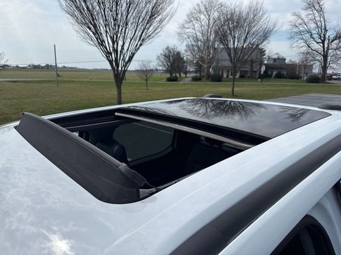 Used 2025 Ford F350 Lariat w/ Camper Package image 27