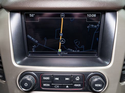 Used 2016 GMC Yukon Denali w/ Open Road Package image 19