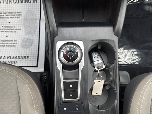 Used 2021 Ford Escape SE w/ Cold Weather Package AWD/4WD image 19