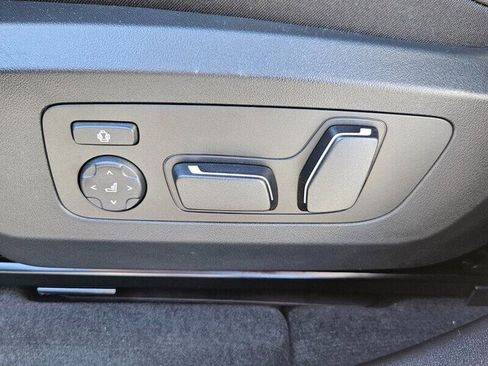 New 2026 BMW X3 xDrive30 w/ Premium Package image 9