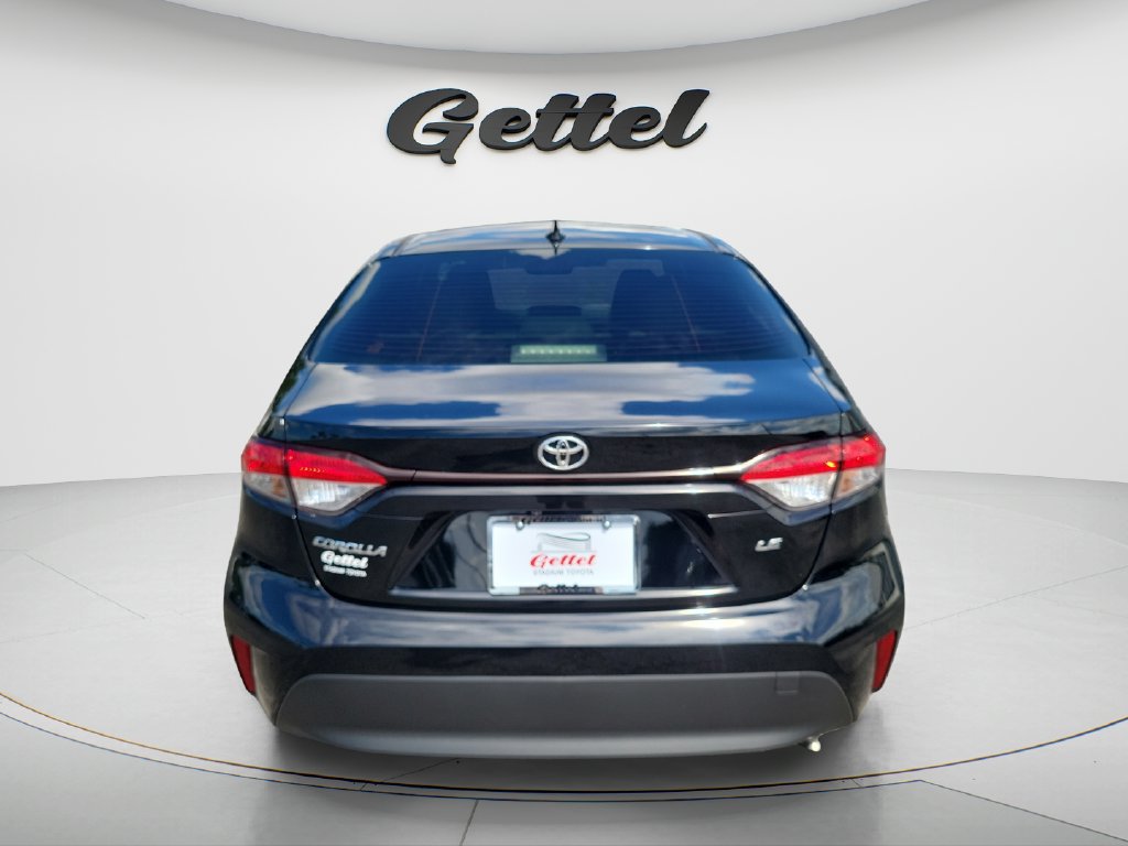 Used 2023 Toyota Corolla LE FWD image 5