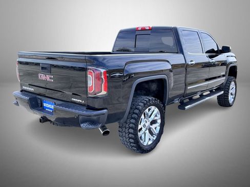 Used 2018 GMC Sierra 1500 Denali image 5
