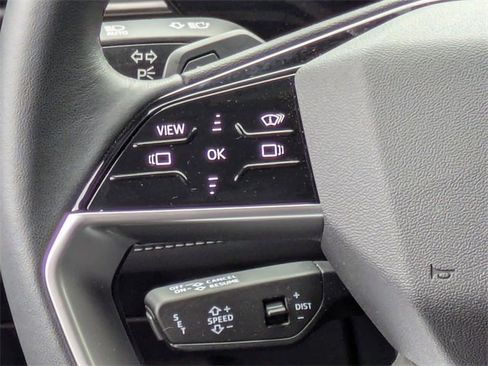 Used 2025 Audi Q6 e-tron Premium Plus w/ Premium Plus image 21