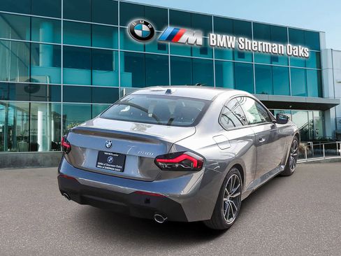 New 2026 BMW 230i Coupe w/ Convenience Package image 4
