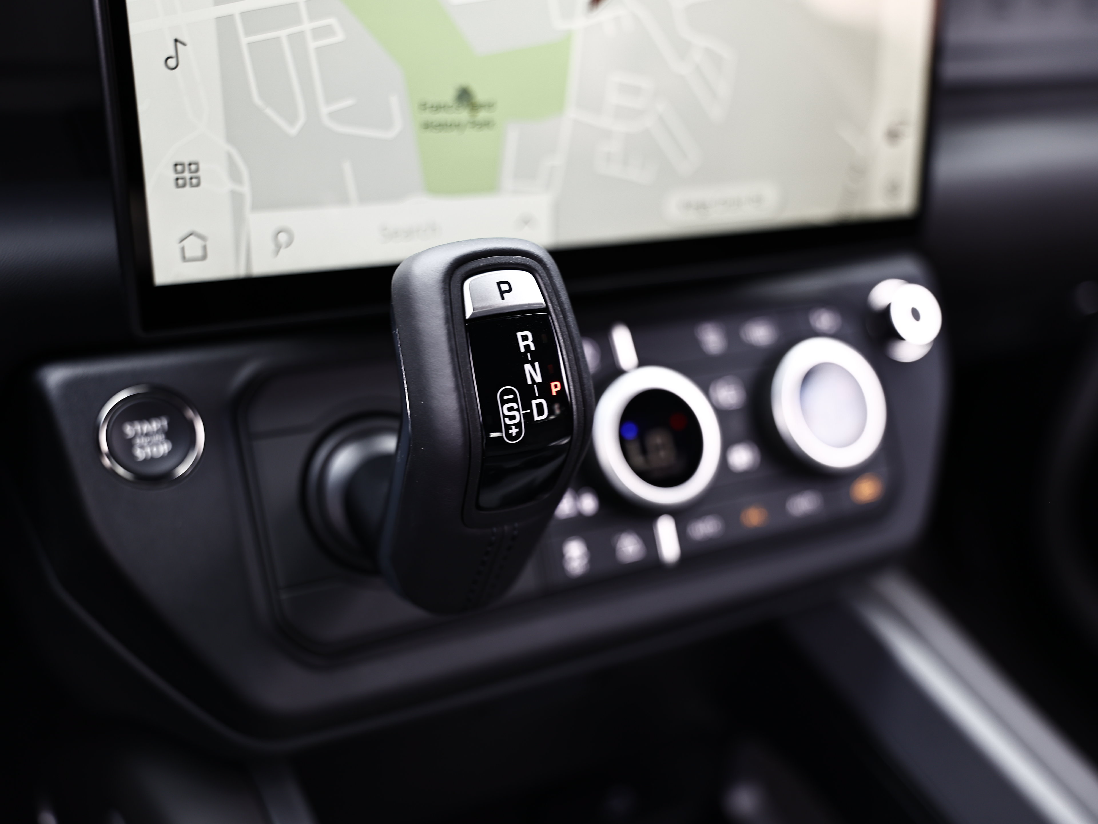 New 2026 Land Rover Defender 110 S AWD/4WD image 47