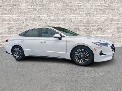 Used 2023 Hyundai Sonata Limited FWD image 1