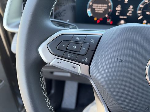 New 2026 Volkswagen Tiguan S image 21