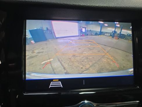 Used 2022 Chevrolet Trax LS w/ Tint and Cruise Package image 24