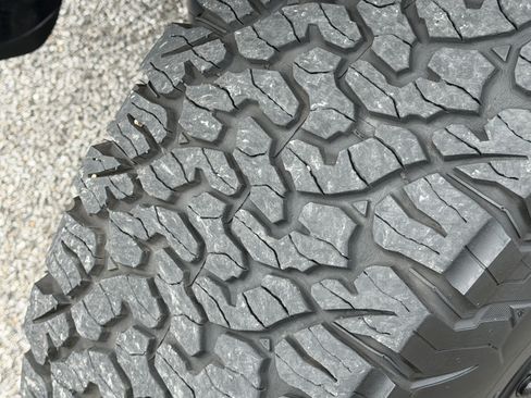 Used 2023 Jeep Wrangler Unlimited Rubicon 392 w/ Xtreme Recon 35" Tire Package AWD/4WD image 12
