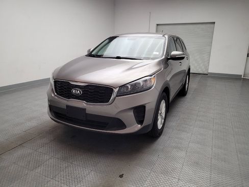 Used 2019 Kia Sorento LX image 15