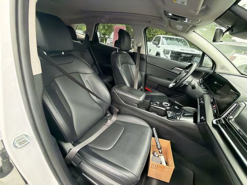 Used 2023 Kia Sportage EX w/ EX Premium Package AWD/4WD image 25