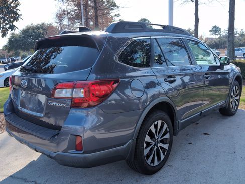 Used 2016 Subaru Outback 2.5i Limited image 10