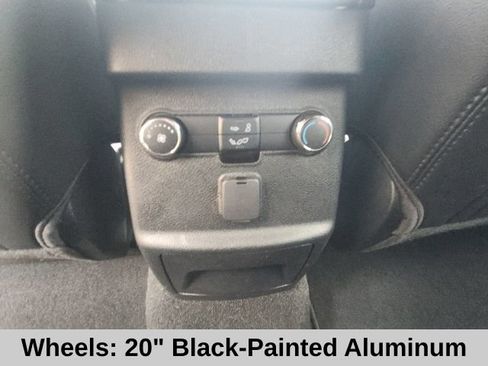 Used 2019 Ford Explorer Sport w/ Ford Safe & Smart Package AWD/4WD image 19