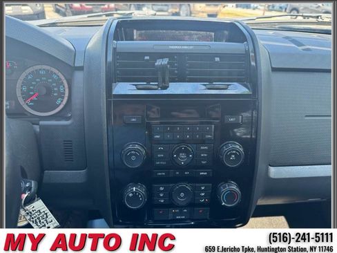 Used 2012 Ford Escape Limited AWD/4WD image 16
