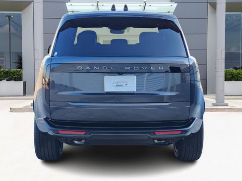 New 2025 Land Rover Range Rover SE image 6