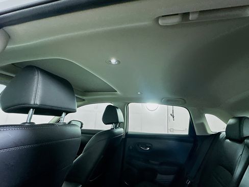 Used 2025 Honda HR-V EX-L image 25